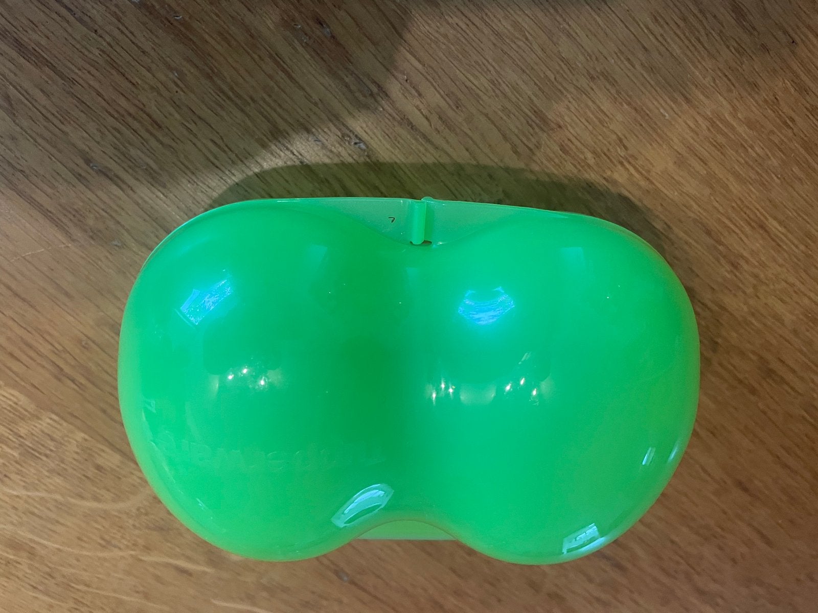 Nieuwe Tupperware meeneembakje voor kiwi, Bewaardoos, Nieuw, Ophalen of Verzenden, Met deksel