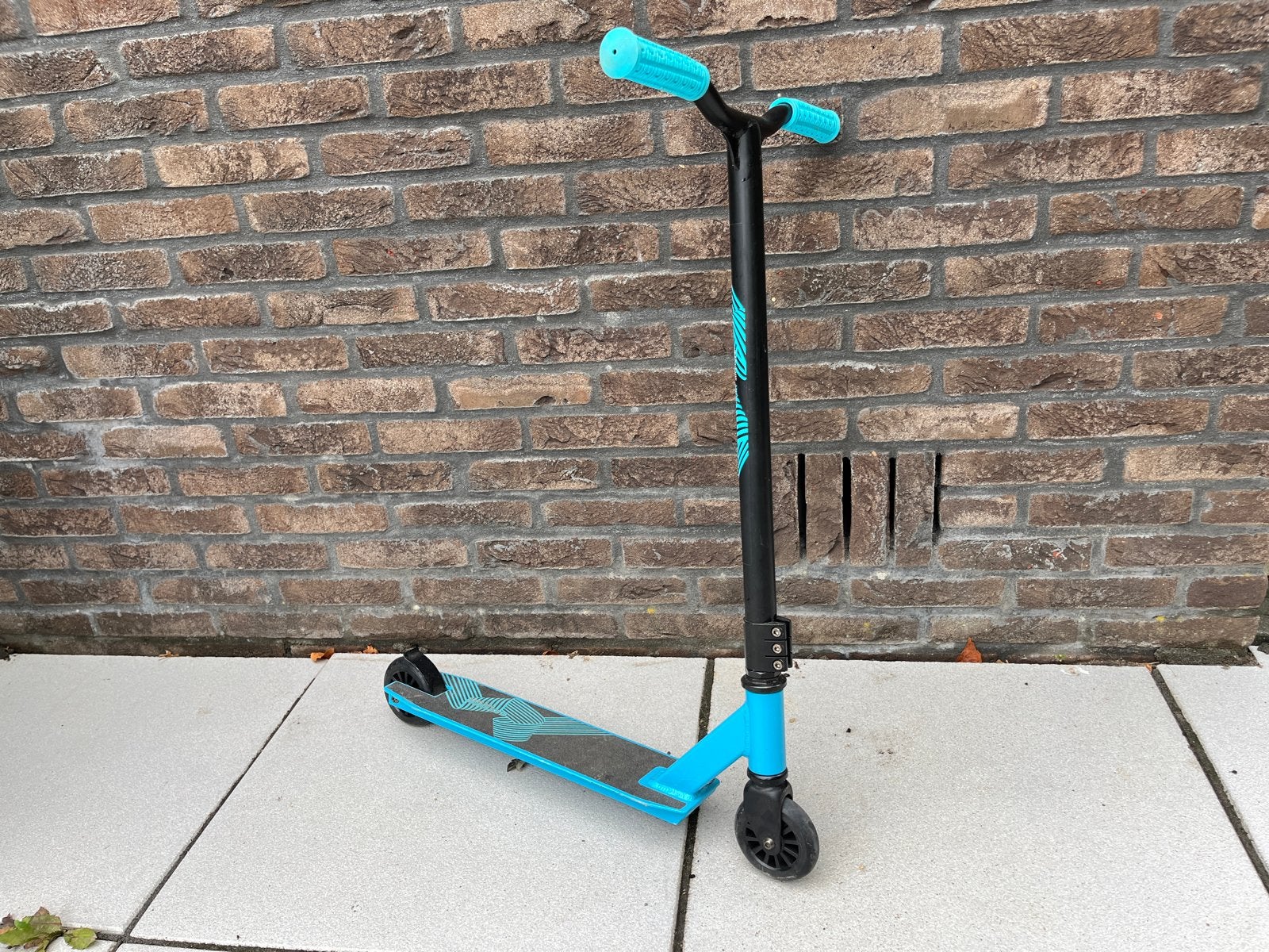 Black Dragon Step - Robuuste Stuntstep, Fietsen en Brommers, Steps, Ophalen, Zo goed als nieuw, Gewone step