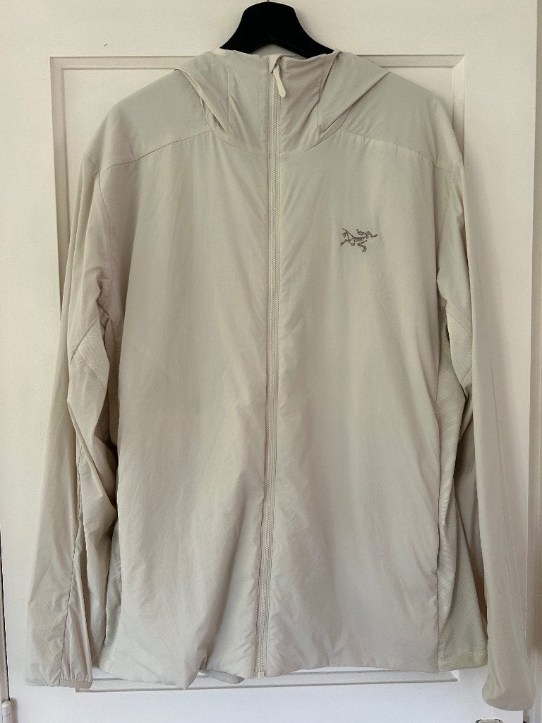 Arcteryx Atom SL Hoody maat XL (Origineel), Ophalen of Verzenden, Nieuw, Maat 56/58 (XL), Beige