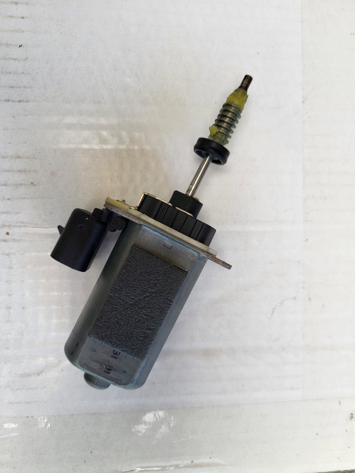 Motor met wormwiel elektrisch raam Ford Ka II 2009, Ophalen of Verzenden, Gebruikt, Ford
