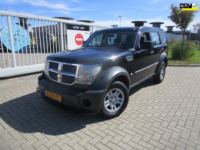 Dodge Nitro 3.7 V6 SE, Auto's, Automaat, 3700 cc, Gebruikt, Zwart