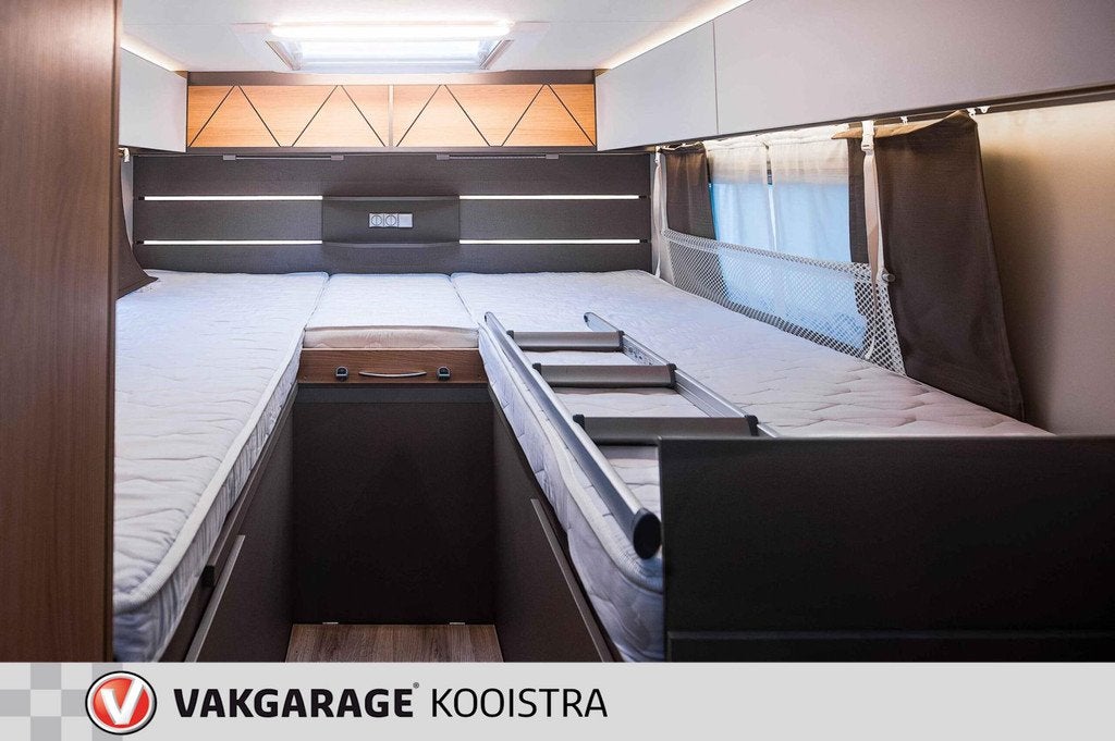Lmc H730 4 Persoons camper/Hefbed/lengte bedden/ruime zithoe, Harkortstrasse 11
48161  Münsterland, DE, Customercare@longmotor.net