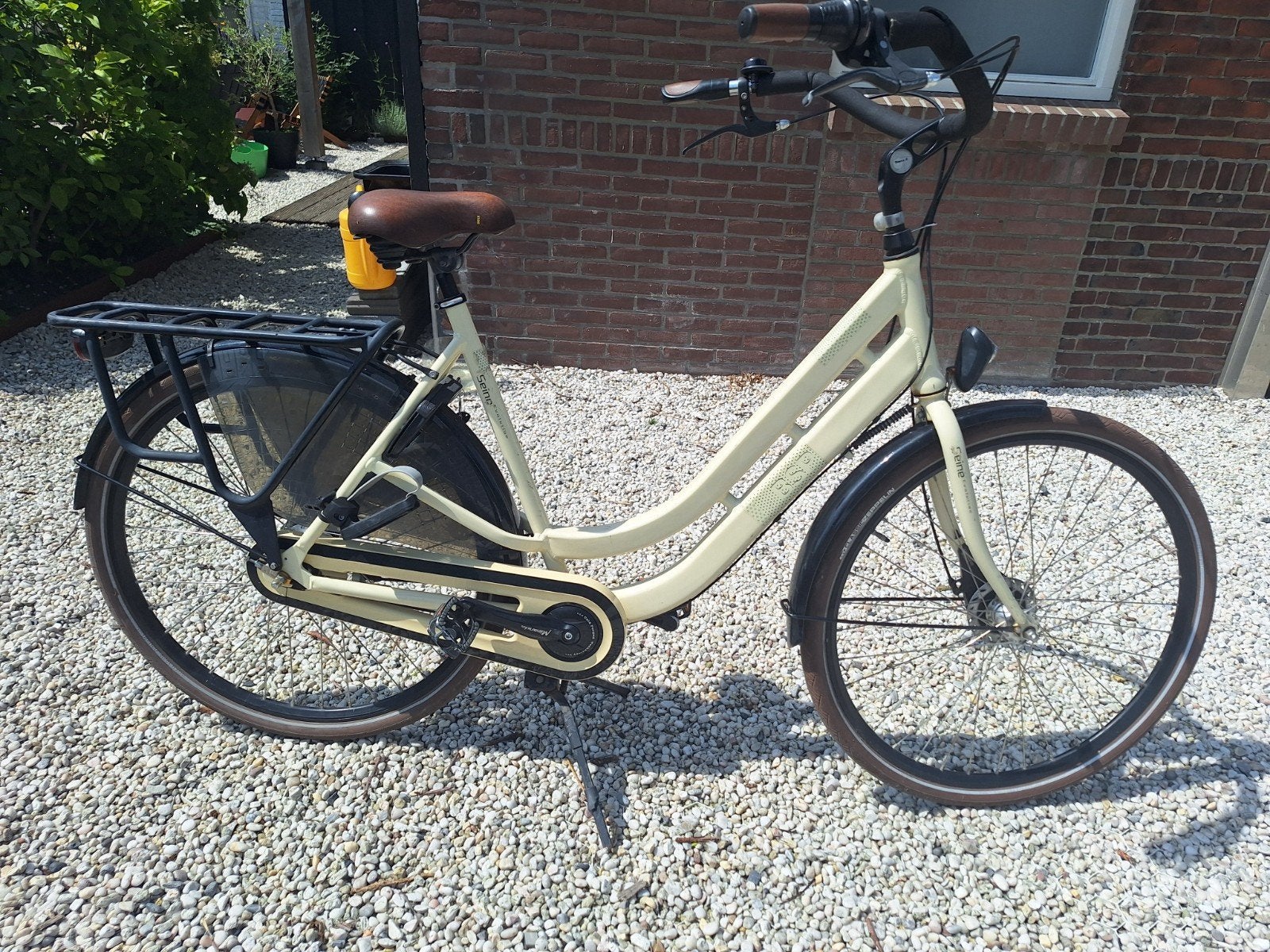 BSP mama fiets met Yepp stoeltje en jasbeschermers, Fietsen en Brommers, Fietsen | Dames | Damesfietsen, Gebruikt, Overige merken