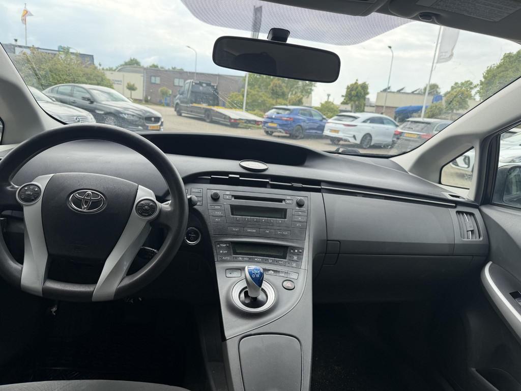 Toyota Prius 1.8 Comfort HEAD-UP DISPLAY | AIRCO | CRUISE-CO, Gebruikt, Zwart, Origineel Nederlands, Bedrijf