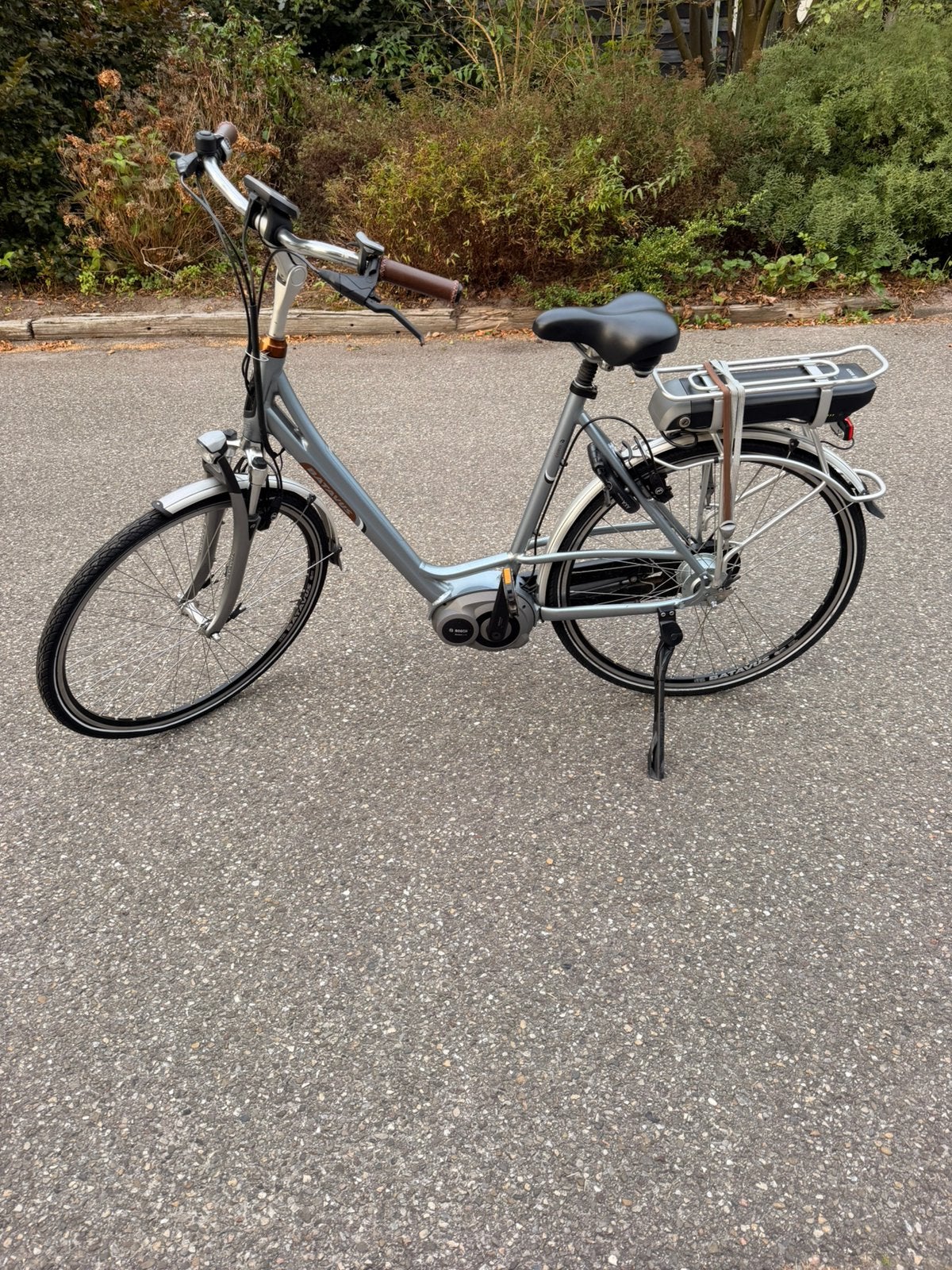 Batavus middenmotor bosch elektrische fiets, 55 tot 59 cm, Ophalen of Verzenden, Zo goed als nieuw, Batavus