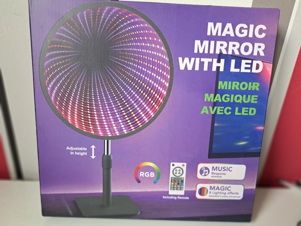 spiegel ( Magic mirror op standaard), Minder dan 50 cm, Nieuw, Ophalen of Verzenden, Minder dan 100 cm