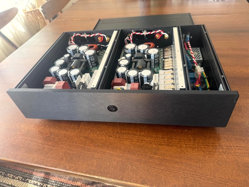 2kW B&O Icepower classe D eindversterker., Overige merken, Gebruikt, Ophalen of Verzenden, 120 watt of meer