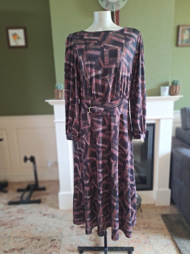 K-Design zwart aubergine bruine langere jurk L, Kleding | Dames, Jurken, K-design, Verzenden, Zwart, Maat 42/44 (L)
