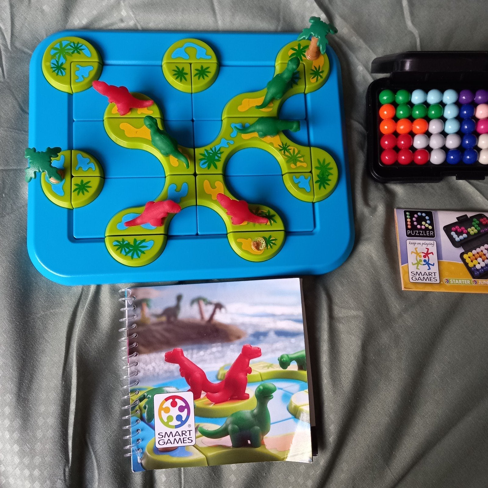 Smart Games spellen en boekje . p.st., Ophalen of Verzenden, Zo goed als nieuw