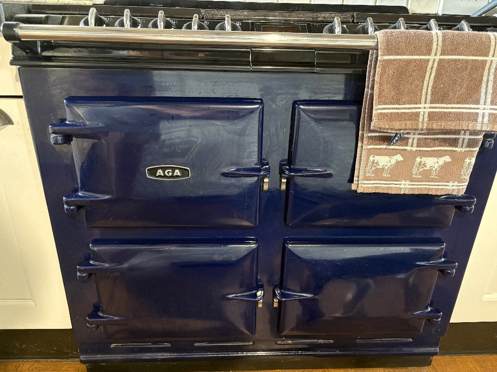 AGA Fornuis six four serie Diep donker blauw, Ophalen, Gebruikt