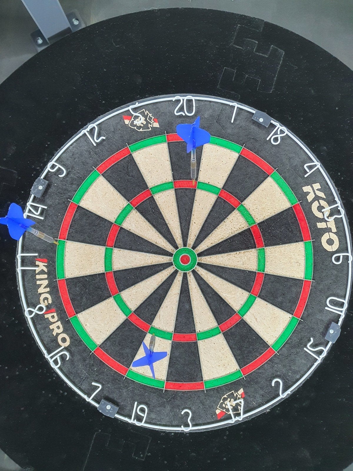Koto King Pro Dartbord - Goede staat, Ophalen of Verzenden, Gebruikt, Dartbord