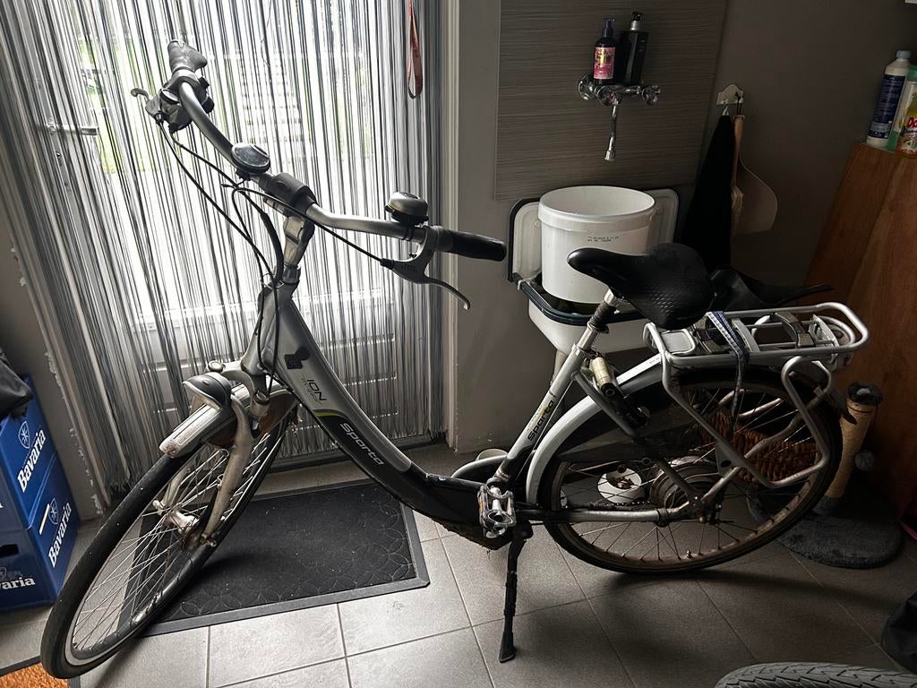 *Defect* elektrische Sparta fiets, Fietsen en Brommers, Elektrische fietsen, Ophalen, Gebruikt, Minder dan 30 km per accu, Sparta