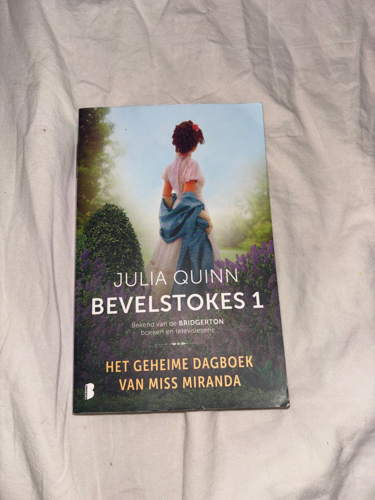 Julia Quinn - Bevelstokes 1: Het geheime dagboek van Miss Mi, Boeken, Ophalen of Verzenden, Zo goed als nieuw, Nederland