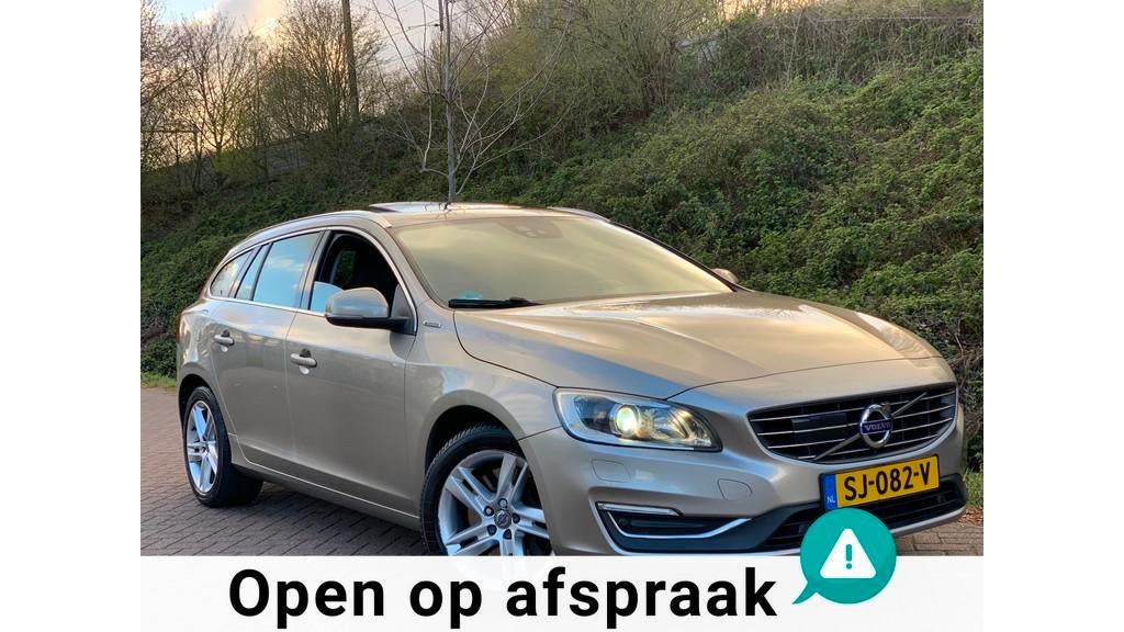 Volvo V60 2.4 D5 Twin Engine Special Edition AUT LEDER NAVI, Automaat, Euro 6, Bruin, Vierwielaandrijving