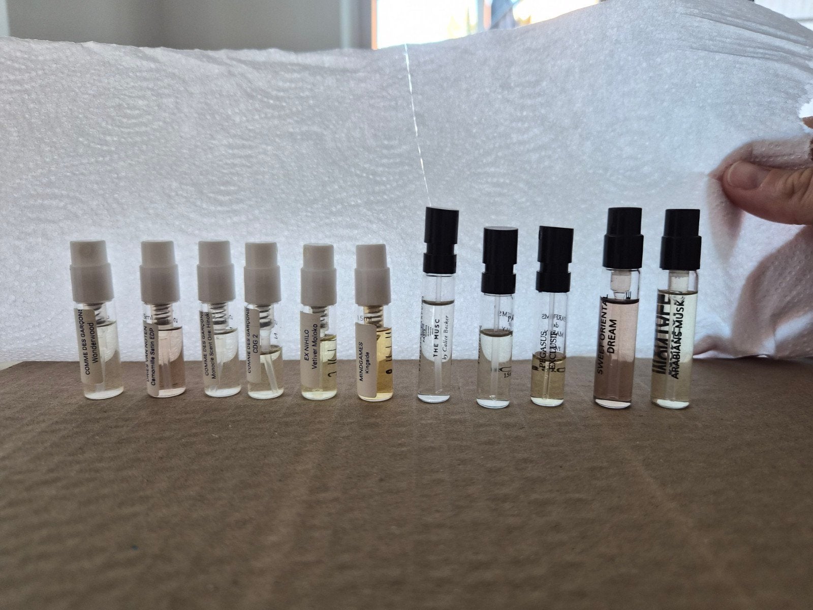 Niche parfums samples, Ophalen of Verzenden, Zo goed als nieuw