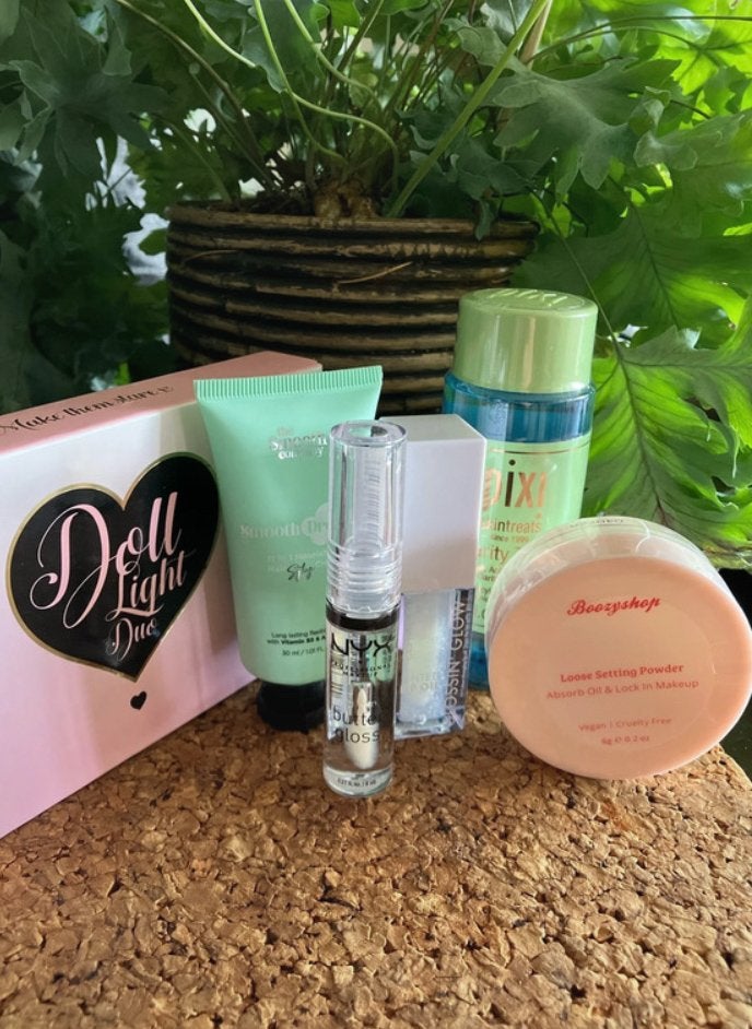 Pakketje make-up en verzorging - Nieuw, Nieuw, Ophalen of Verzenden, Make-up, Overige kleuren