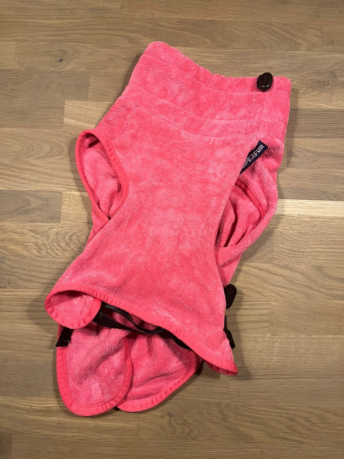 Chillcoat / badjas hond SuperFur maat 3XS, Dieren en Toebehoren, Ophalen of Verzenden, Zo goed als nieuw, Hondenjas