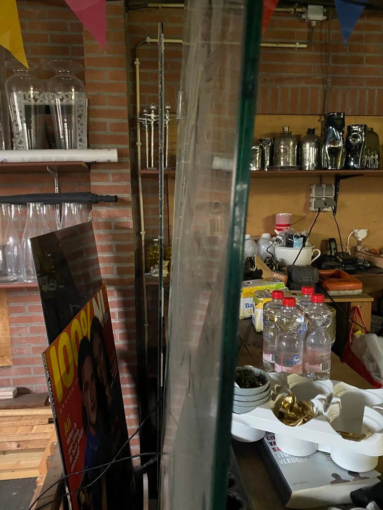 Aangeboden glazen douche wand 2- delig, Ophalen of Verzenden, Zo goed als nieuw, Glas, Douche
