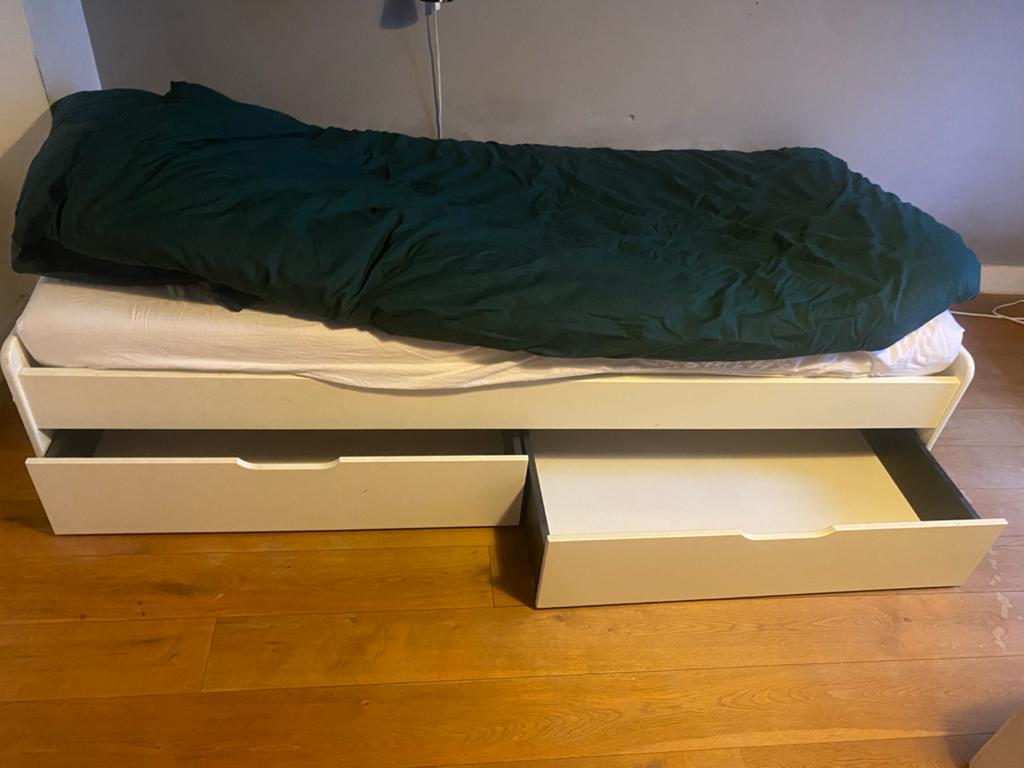 Eenpersoonsbed met laden 90x200 cm, Ophalen, Gebruikt, 90 cm, Eenpersoons