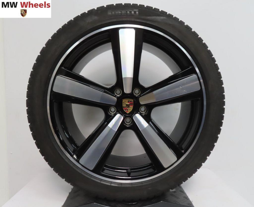 Originele Porsche Cayenne coupe 22 inch velgen winterbanden, Gebruikt, -, 285 mm, -