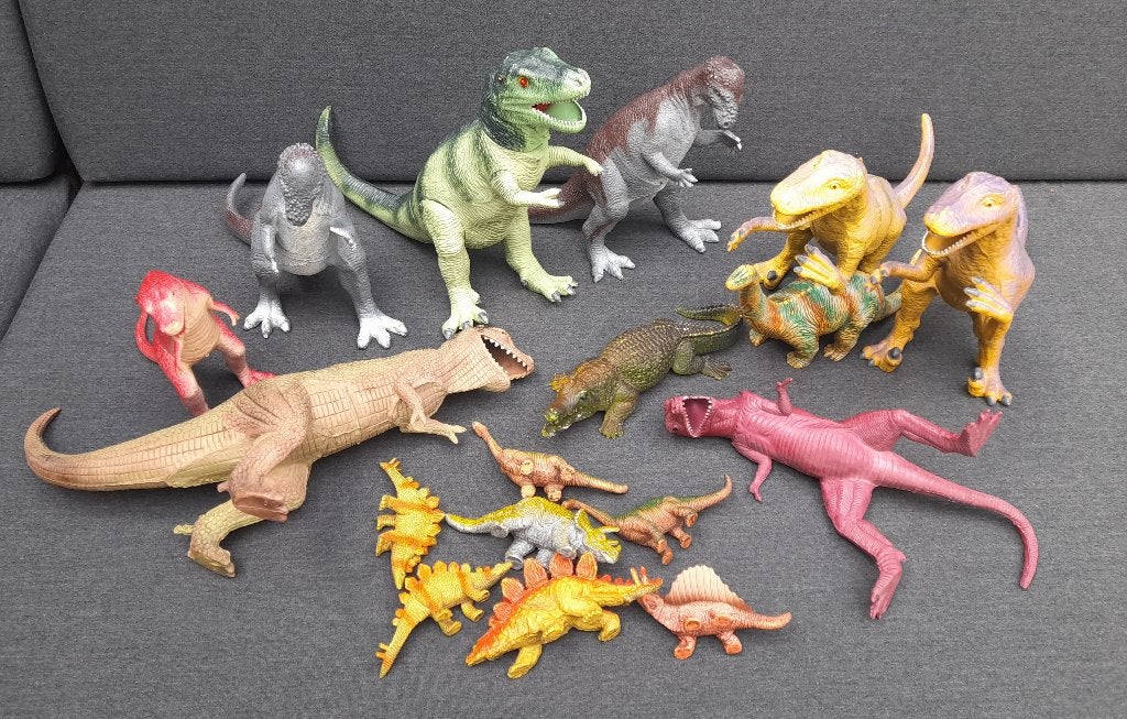 dinos speelgoed, Ophalen of Verzenden, Zo goed als nieuw