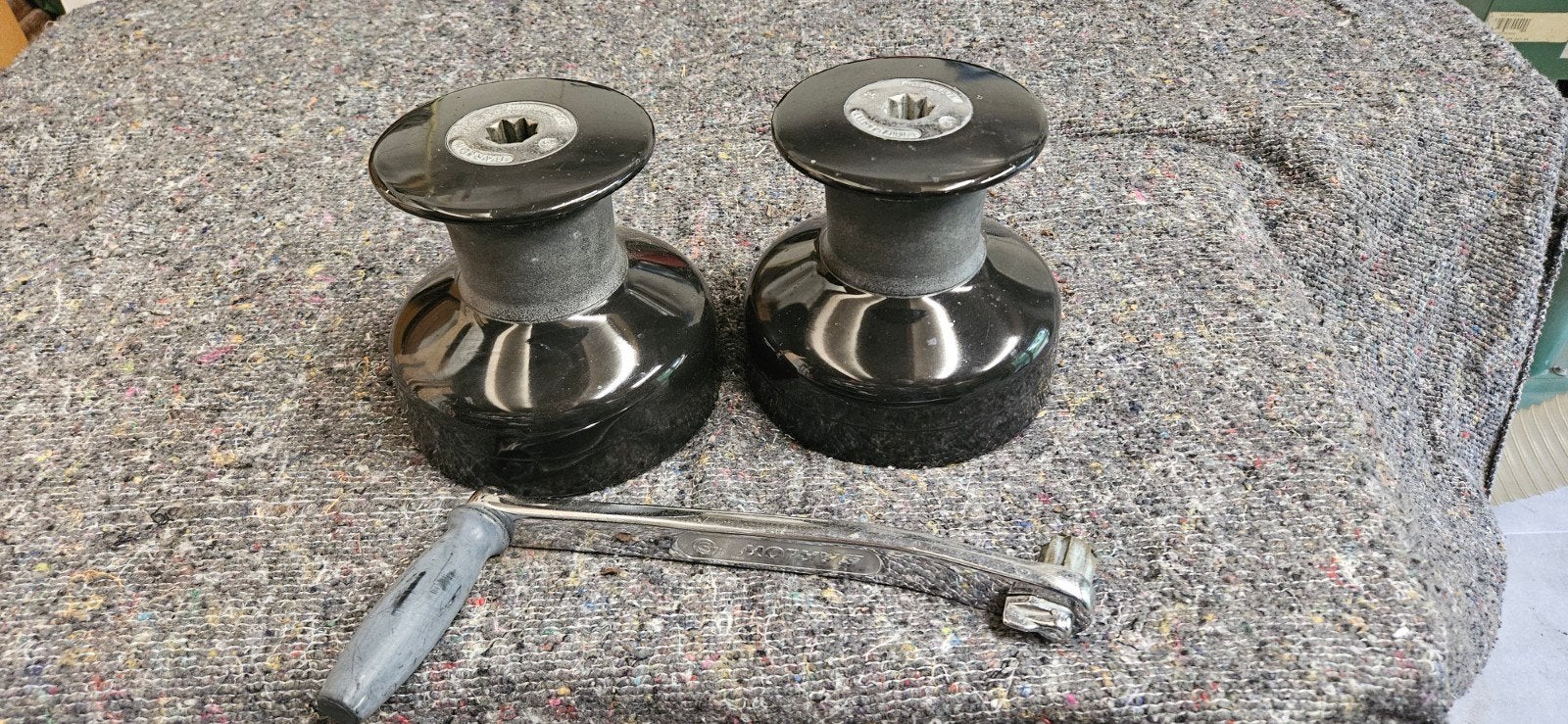 Twee lieren met winch handel Barlow 25, Watersport en Boten, Zeilen en Zeiltoebehoren, Ophalen of Verzenden, Gebruikt, Minder dan 15 m²