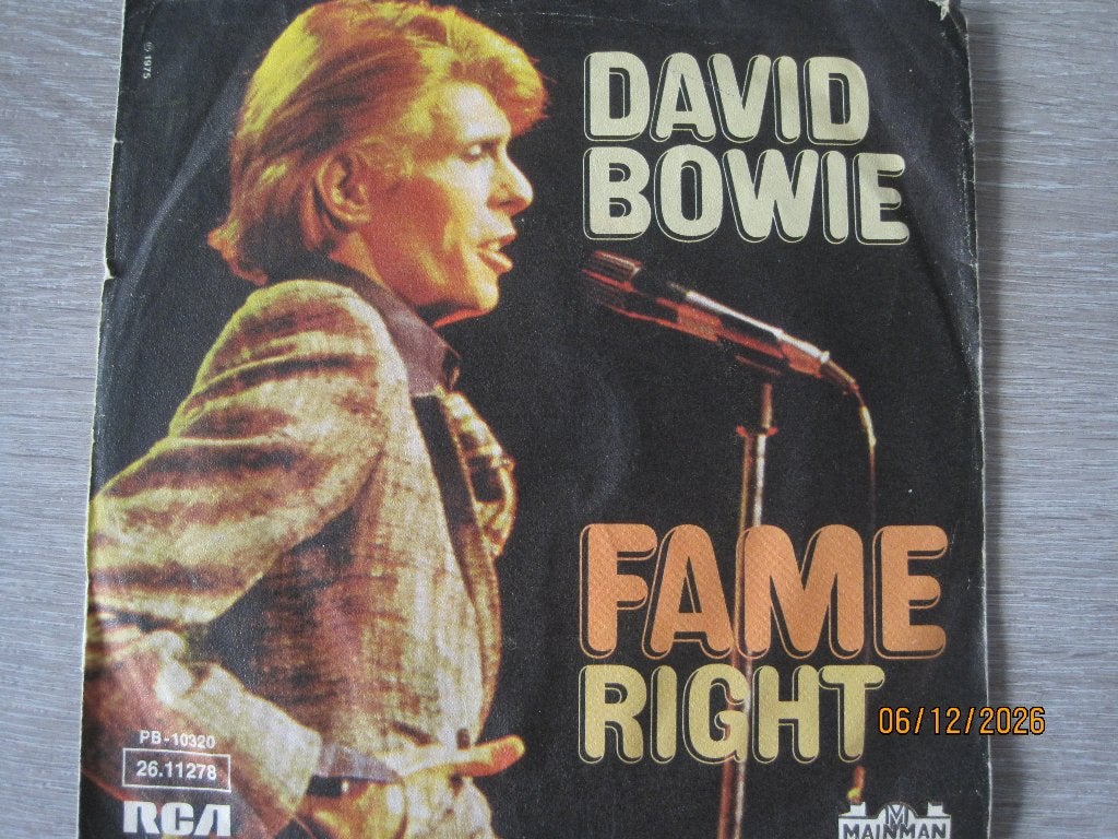 David Bowie 3, Fotohoes, 7 inch, Ophalen of Verzenden, Zo goed als nieuw