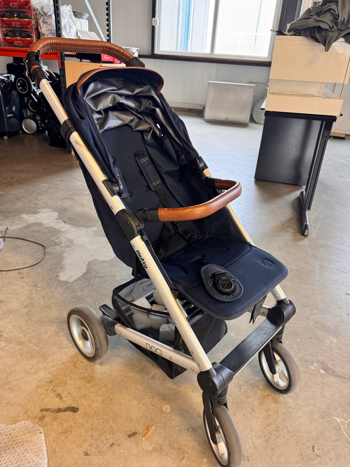 Mutsy kinderwagen - Comfortabel en stijlvol, Kinderen en Baby's, Kinderwagen, Gebruikt, Mutsy, Verstelbare duwstang