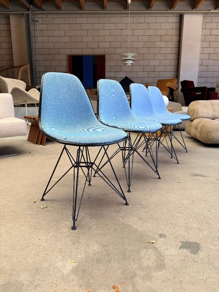 Set van 4 Vitra Eames DSR, Charles en Ray Eames (Setprijs), Ophalen, Gebruikt, Overige kleuren, Kunststof