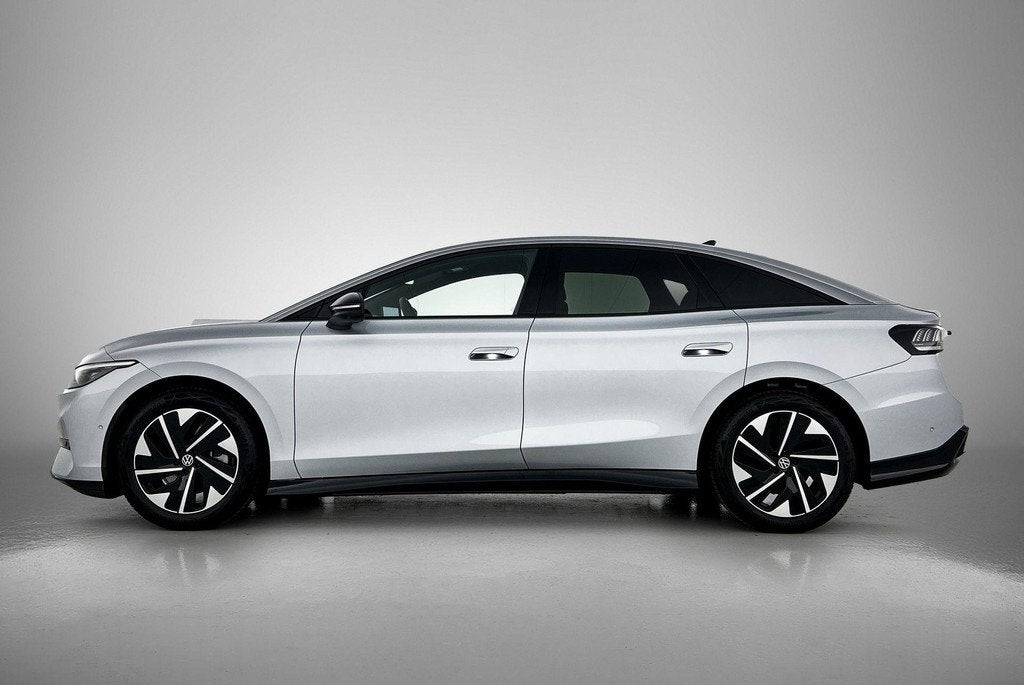 Volkswagen ID.7 Pro Business 77 kWh 286 PK | IQ Lights | Ele, Auto's, Volkswagen, Automaat, 595 km, 2084 kg, 1000 kg