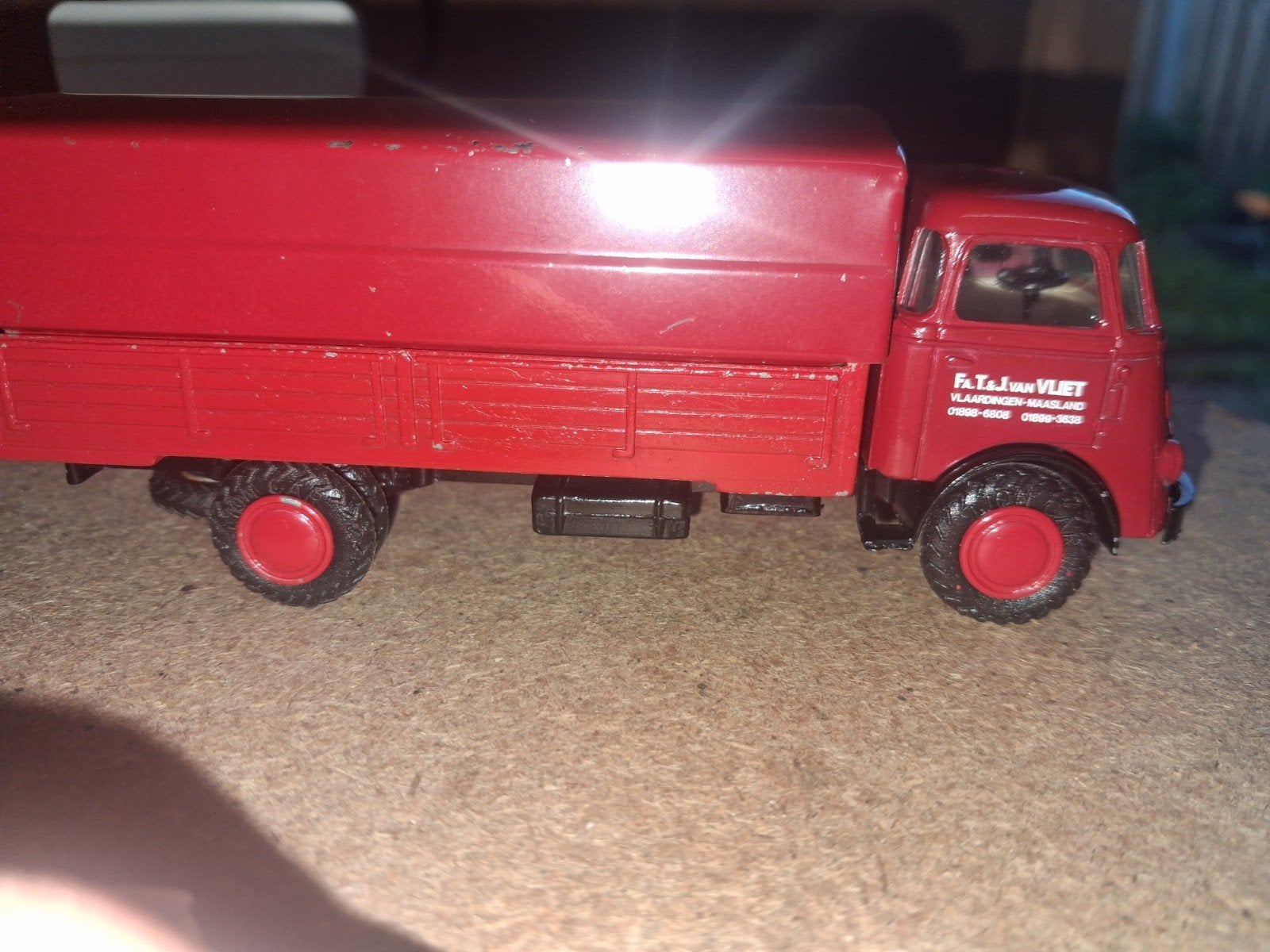 lion car daf, Hobby en Vrije tijd, Ophalen of Verzenden, Zo goed als nieuw, Bus of Vrachtwagen, Lion Toys