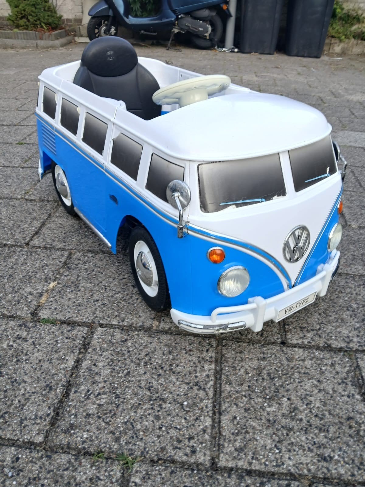 VW T1 busje elektrische kinderauto - Blauw/Wit, Ophalen, Gebruikt