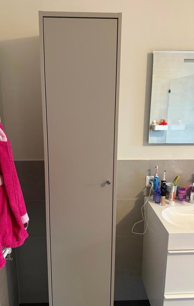 Betrouwbare klusjesman | Kleine klussen in en rondom huis, Diensten en Vakmensen, Klussers en Klusbedrijven, 24-uursservice