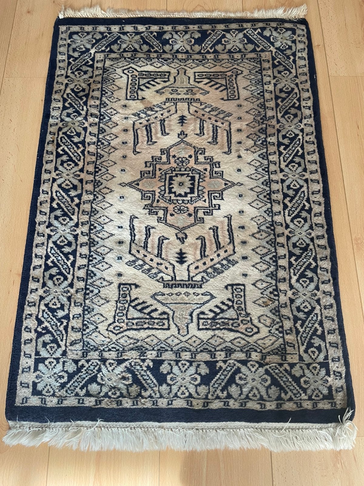 Bouchara carpet/ handmade, Ophalen of Verzenden, Zo goed als nieuw, Rechthoekig, 50 tot 100 cm
