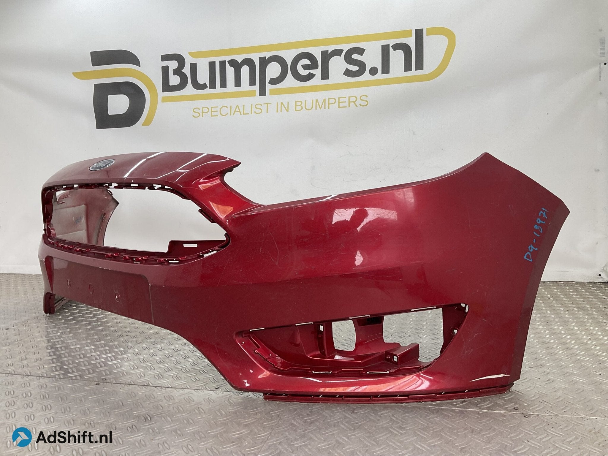 Bumper Ford Focus MK3 Facelift 14-18 F1EB-17757-A Voorbumper, Bumper