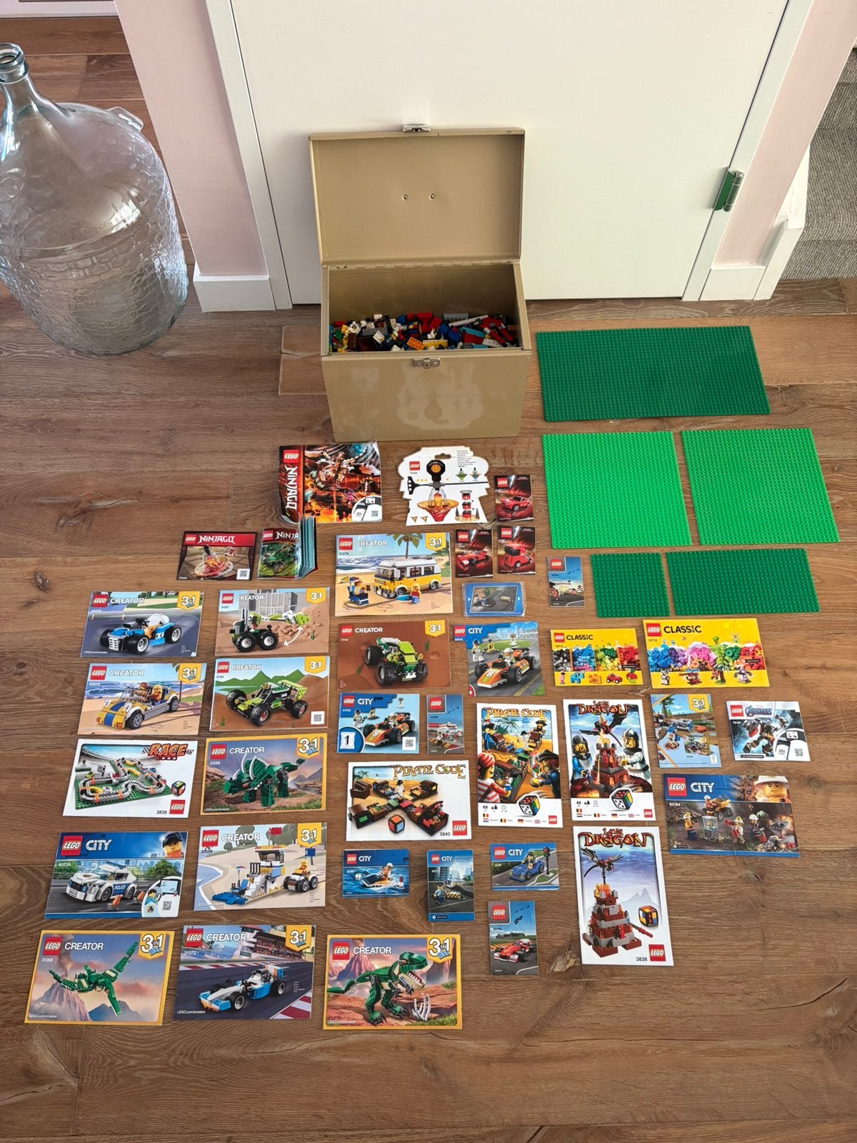 LEGO GROTE PARTIJ + GRONDPLATEN & BOEKJES, Kinderen en Baby's, Ophalen of Verzenden, Zo goed als nieuw, Meerdere sets, Lego