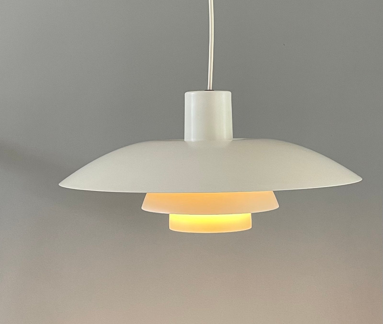 Louis Poulsen PH4 3/4 nieuwe en oude modellen op voorraad, Louis Poulsen, Zo goed als nieuw, Metaal, Louis Poulsen