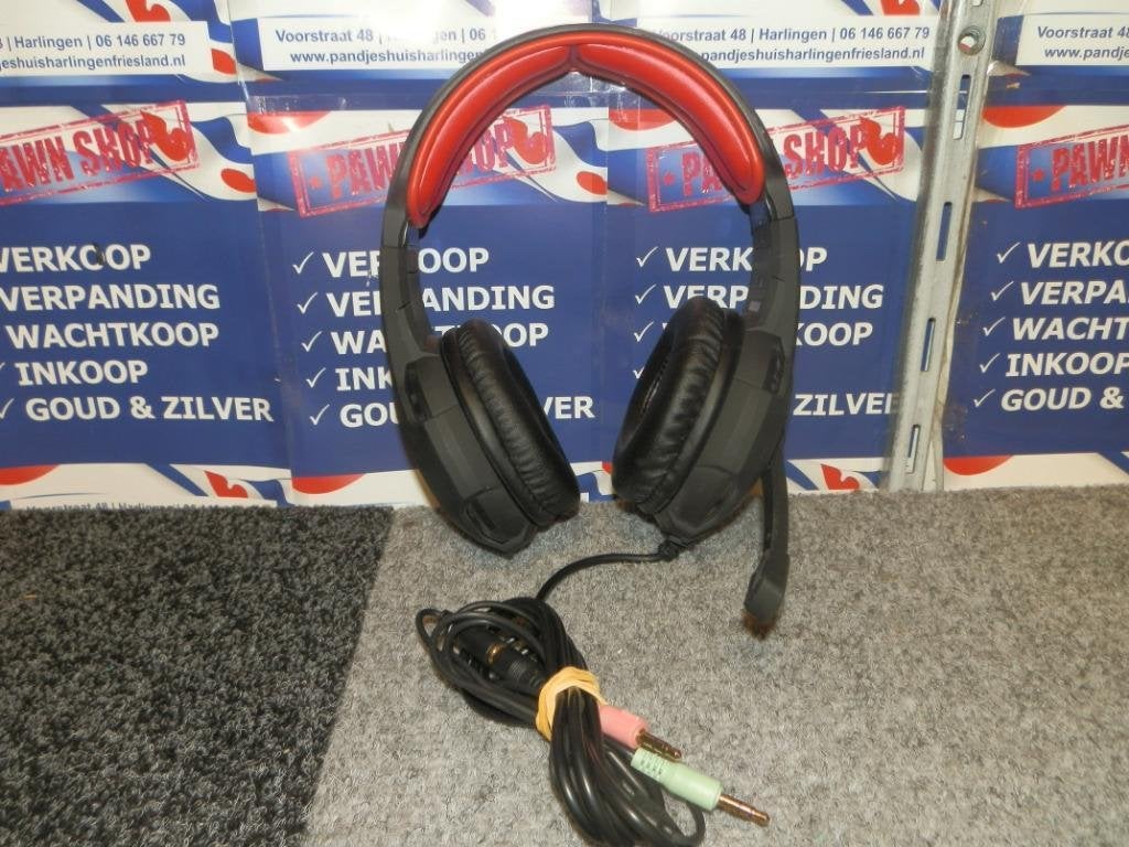 Trust GXT radius multiplatform gaming headset, Ophalen of Verzenden, Gaming headset, Zo goed als nieuw, Over-ear