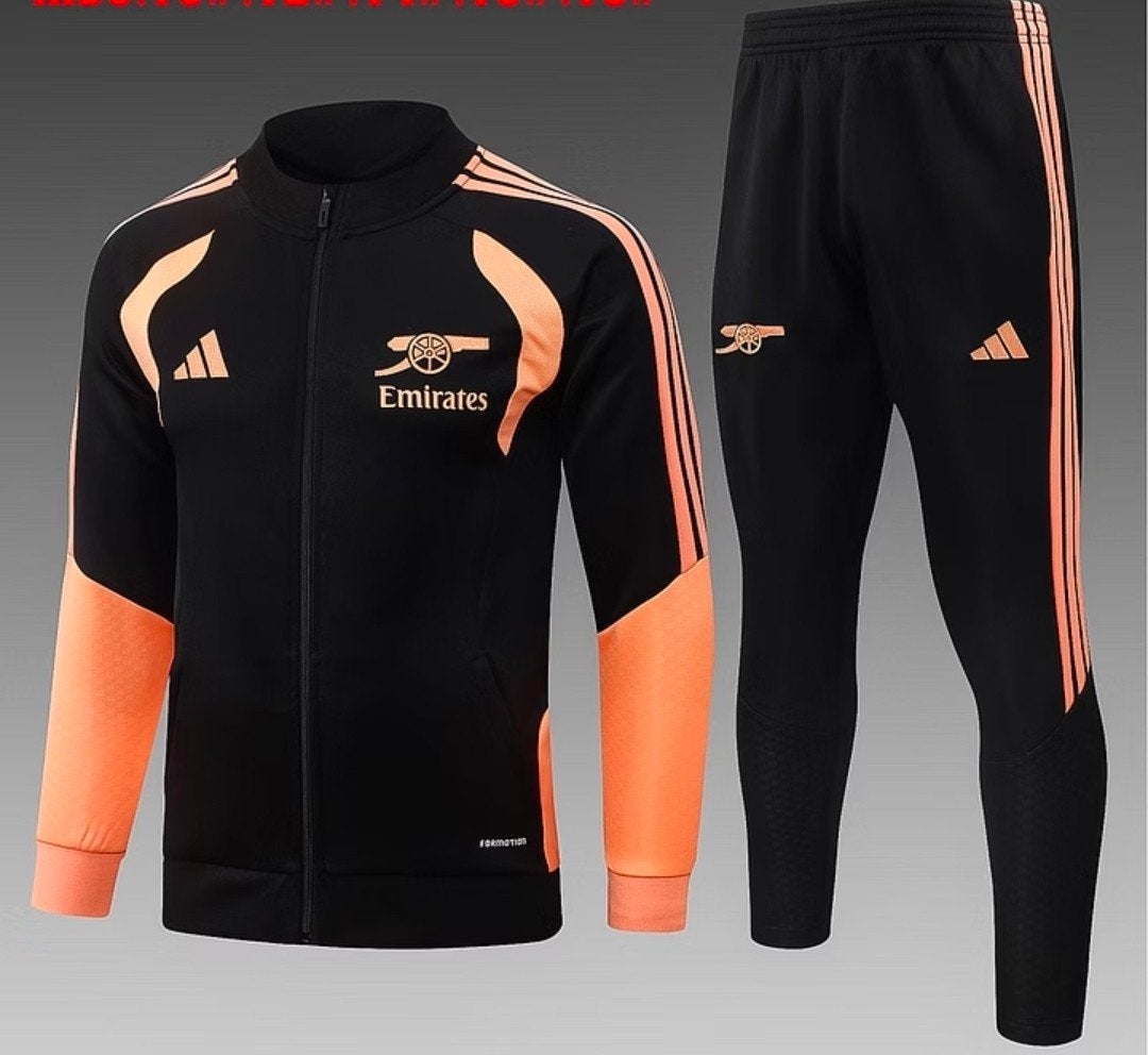 NIEUW | Arsenal trainingspak 2026/2027 (6-7 jaar), Ophalen of Verzenden, Nieuw, Adidas, Voetbal