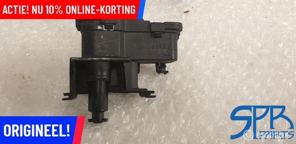 GOLF 7 VII Tankklep VERGRENDELINGSMOTOR 5C6810773E ACTUATOR, Gebruikt, Volkswagen, Ophalen of Verzenden, Volkswagen