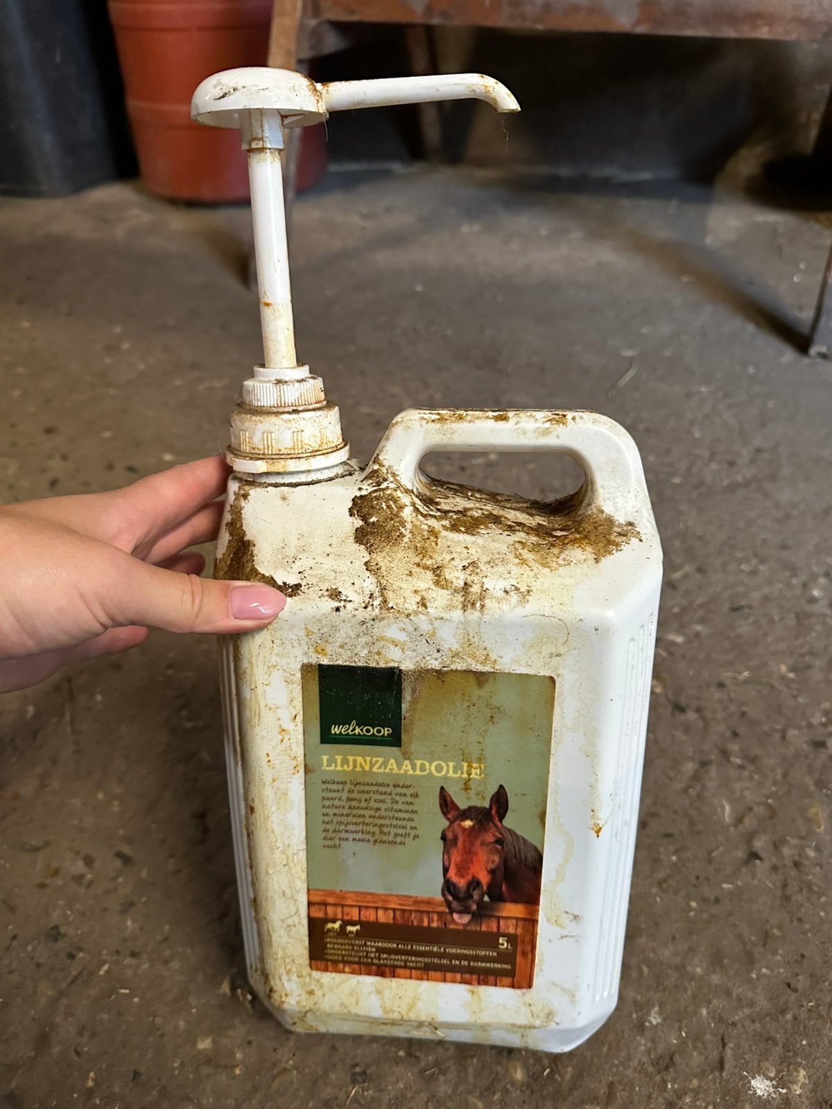 Welkoop lijnzaadolie met pompje, Dieren en Toebehoren, Overige merken, Ophalen, Gebruikt, Voedingssupplement