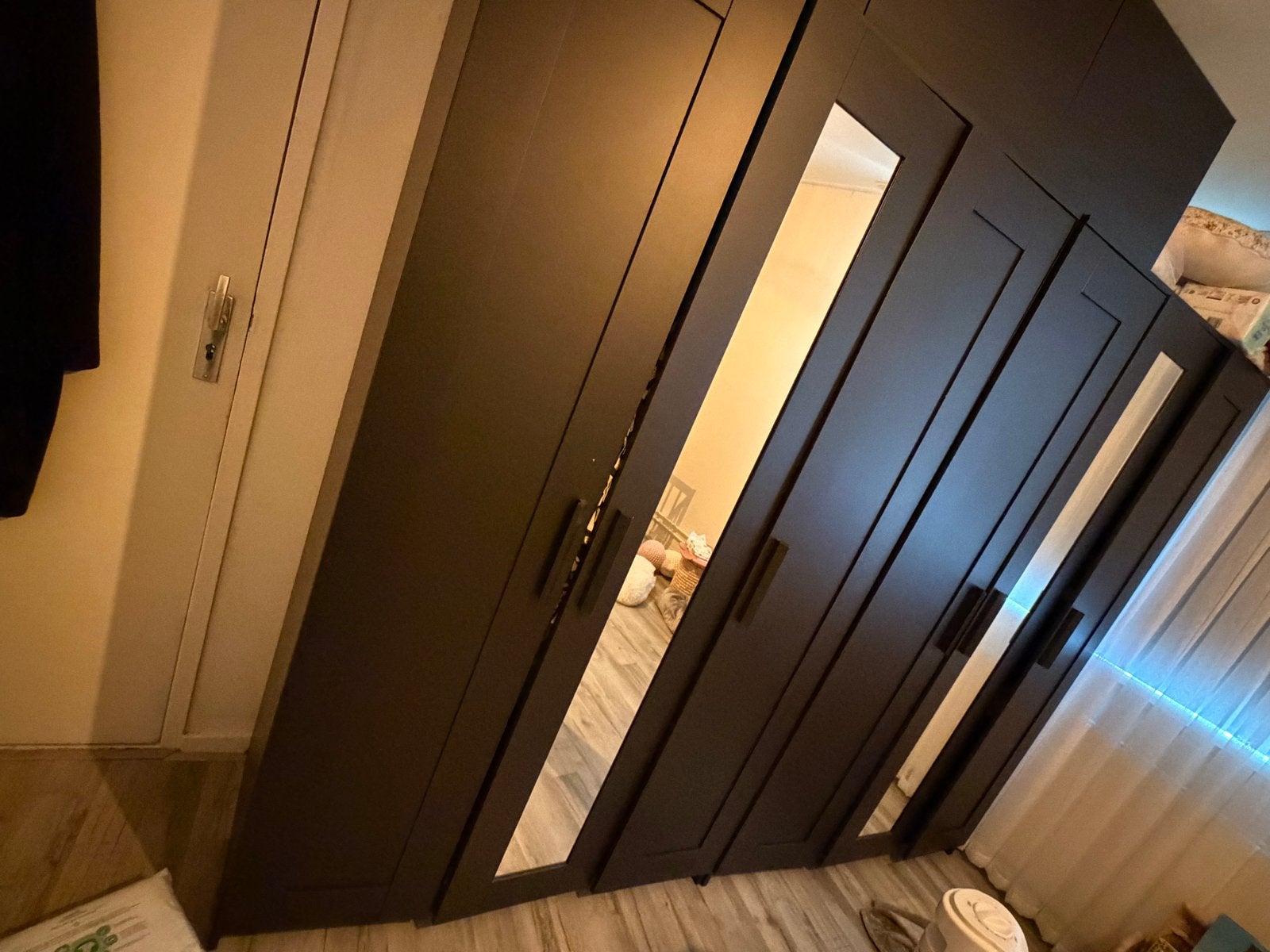 Gratis 2 Ikea zwarte brimnes kast, Huis en Inrichting, Kasten | Kledingkasten, Ophalen, Gebruikt, 200 cm of meer, 50 tot 100 cm