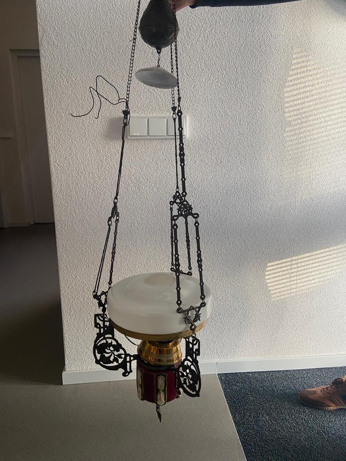 Antieke hanglamp met sierlijke details, Antiek en Kunst, Ophalen