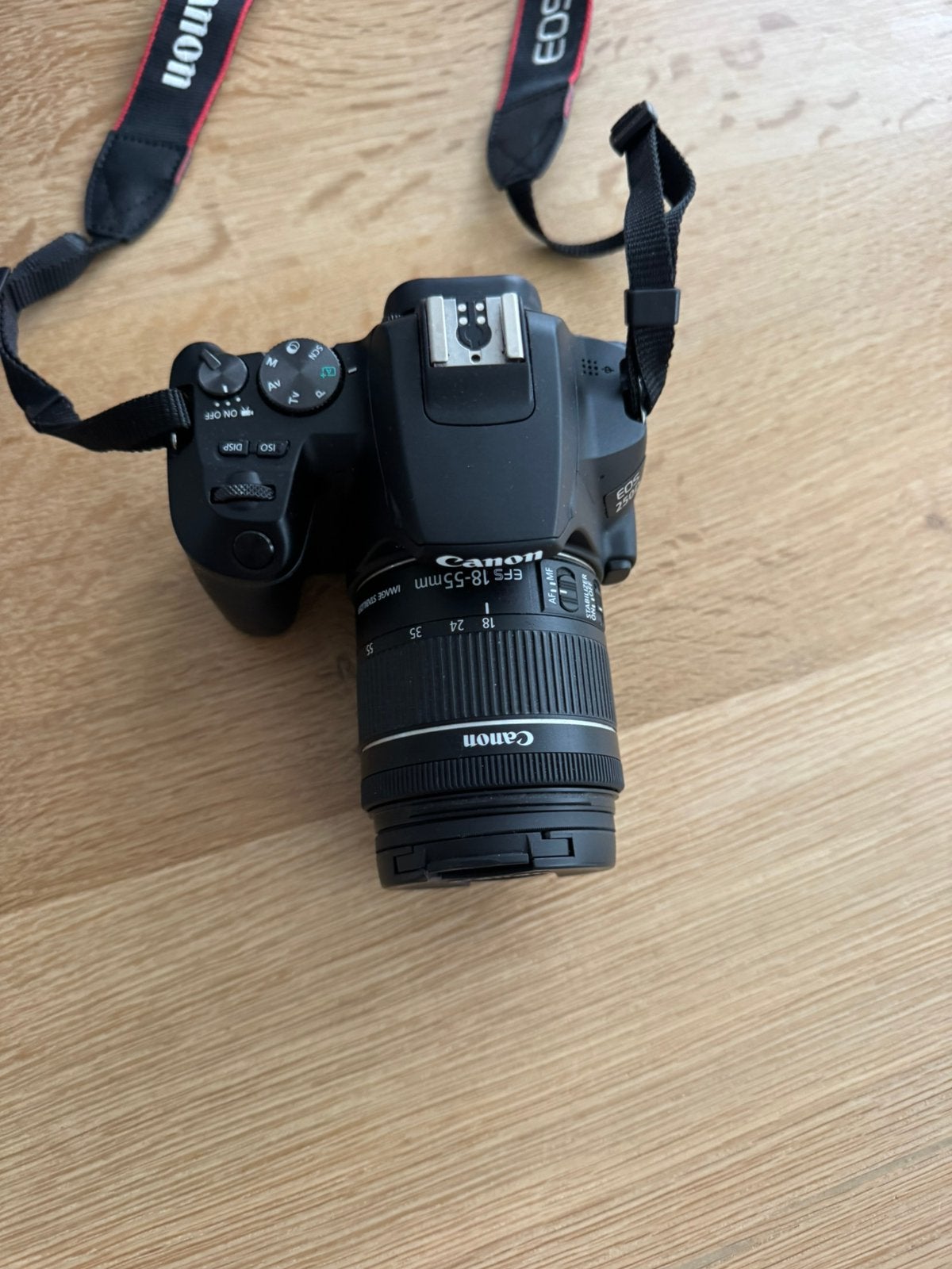 Canon Eos 250D incl cameratas en accesoires, Ophalen, Spiegelreflex, Canon, Zo goed als nieuw