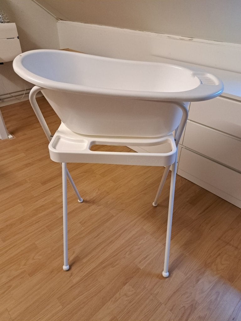 Baby bad en badstandaard Bebe Jou, Ophalen, Zo goed als nieuw, Badje, Bébé-jou