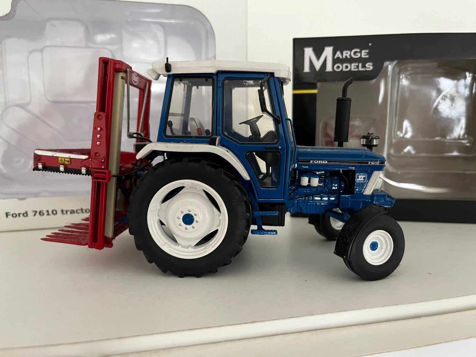 Ford 7610 met Vicon kuilvoersnijder van Marge Models, Ophalen of Verzenden, Zo goed als nieuw, Tractor of Landbouw, Overige merken