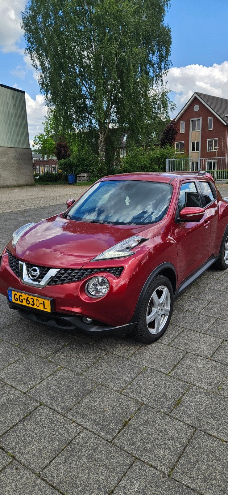 Nissan Juke 1.2 Dig-t 2015 Rood, Auto's, Nissan, Voorwielaandrijving, 639 kg, Stof, 1250 kg