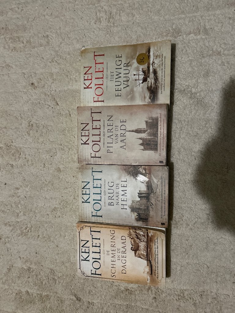 Boek Ken Follet, Ophalen, Zo goed als nieuw, Zie beschrijving