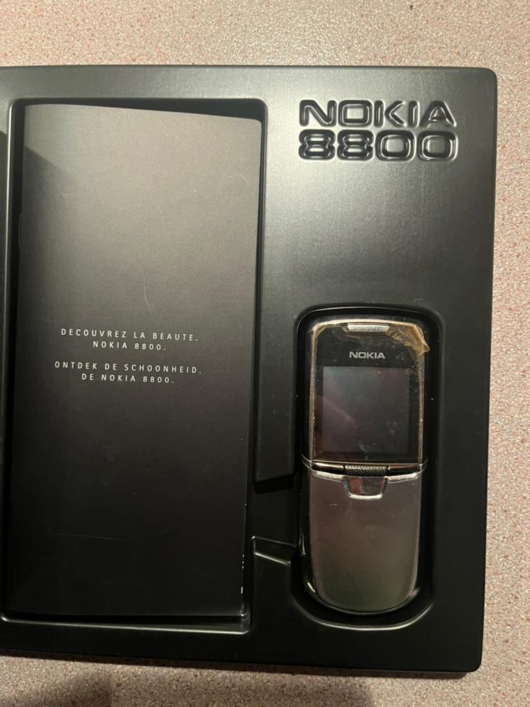 Nokia 8800, Telecommunicatie, Mobiele telefoons | Nokia, Gebruikt, Schuifmodel, Ophalen of Verzenden, Met simlock