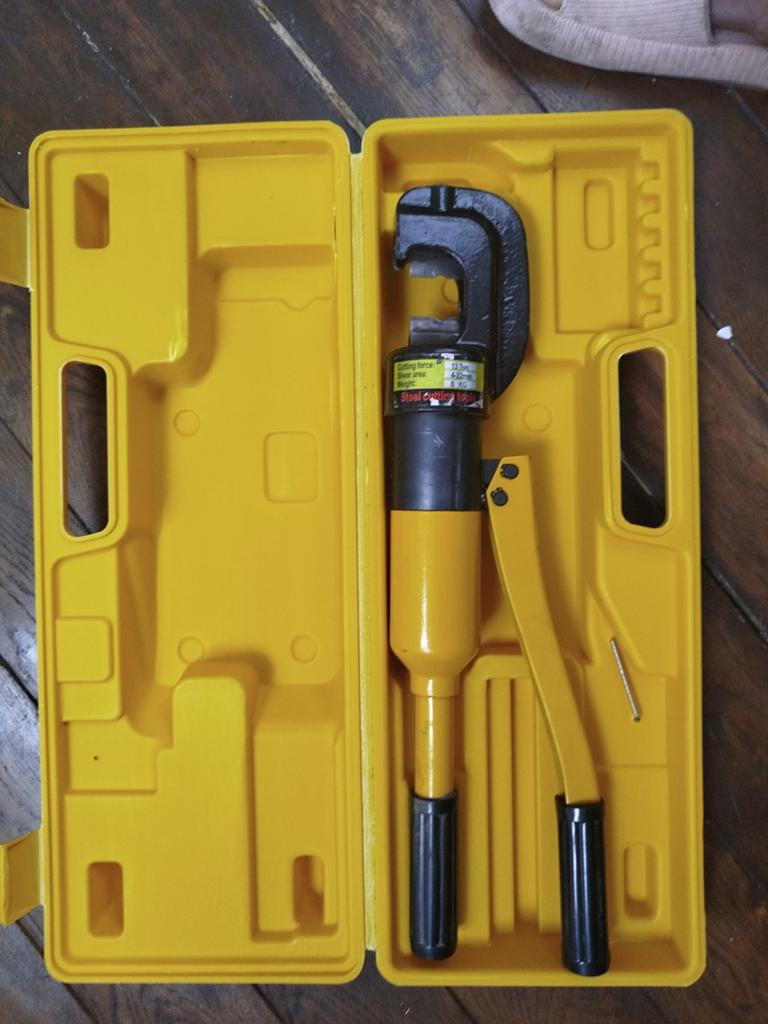 Hydraulik rebar cutter, Ophalen of Verzenden, Nieuw, Druk